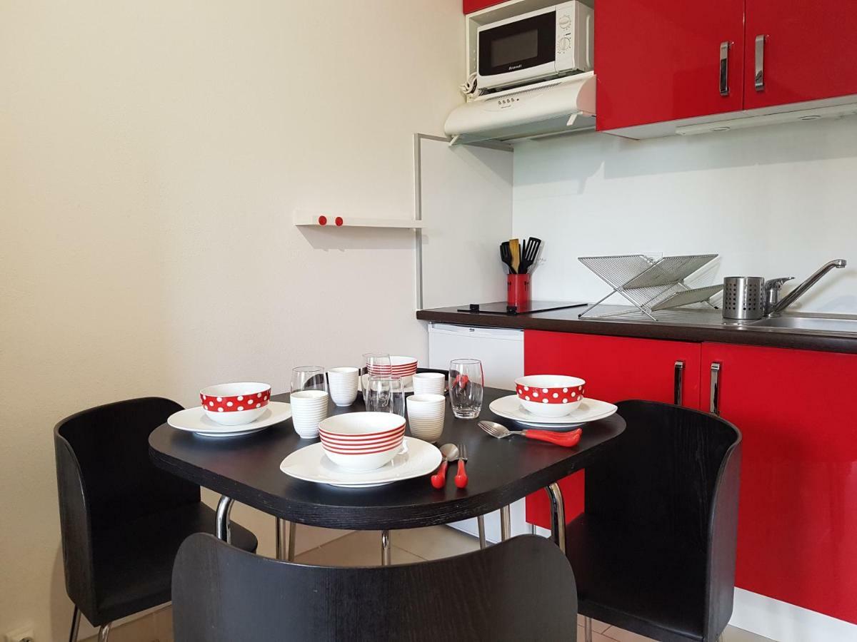 Appartement 2 Pieces Rez-De-Jardin A 2 Pas De La Plage Et De La Thalasso Cabourg Kültér fotó